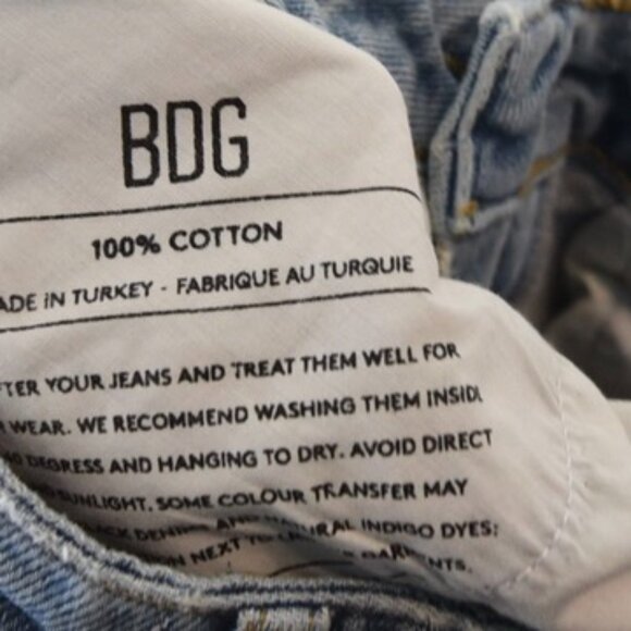 BDG Women’s Sz 25 High Rise Mom Pants in Light Blue 90s - Picture 7 of 10